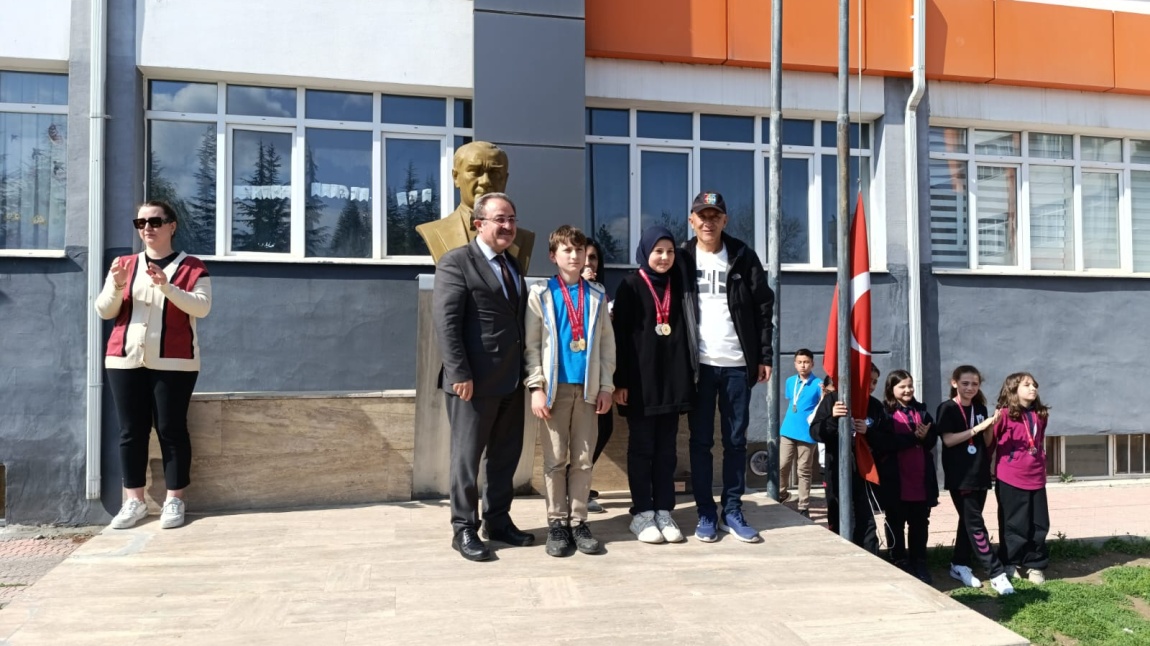 Öğrencilerimizden Geleneksel Okçuluk Müsabakalarında Güzel Başarı